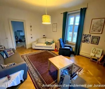 Spacious apartment in the heart of the old town of Porrentruy - Photo 2
