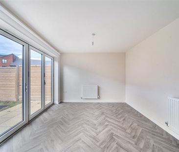 3 bedroom townhouse to rent - Photo 2