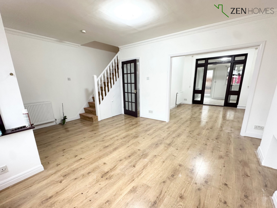 3 bedroom terraced house to rent - Photo 1