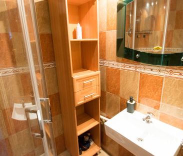 Kiadó 2 szobás lakás az Örs vezér tér közelében! - Photo 4