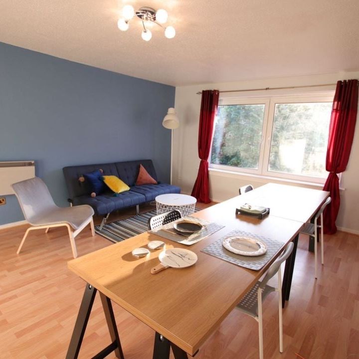 3 Bed Flat, Mcaslin Court, G4 - Photo 1