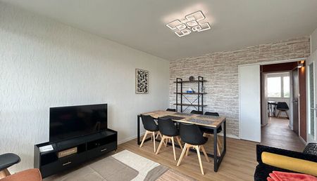 Appartement 5 pièces 88m2 REIMS 1 400 euros - Photo 2