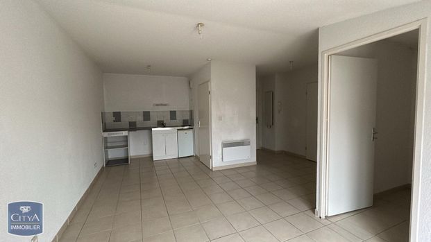 Location Appartement 3 pièces 49m² BAGNOLS SUR CEZE 30200 - Photo 1