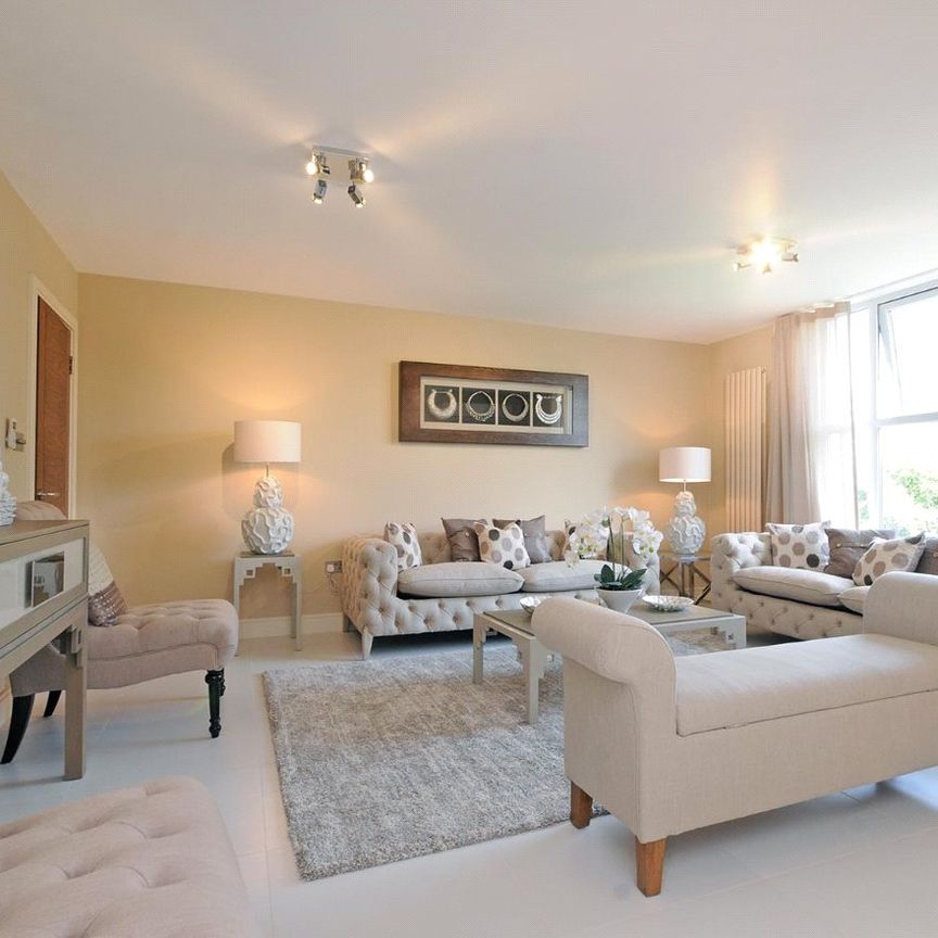 Boydell Court, St John’s Wood - Photo 1