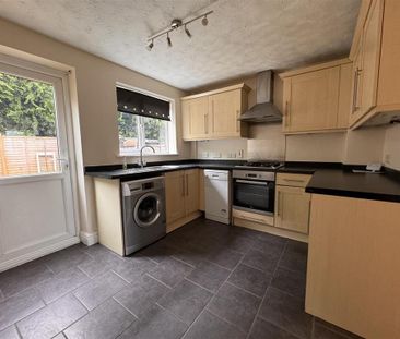 2 bedroom terraced house to rent - Photo 5