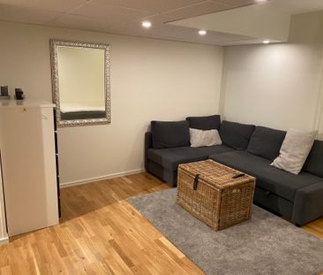 Körsångarvägen, Skogås - Photo 2