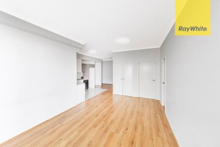 Conveniently Located - Photo 2