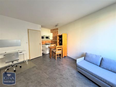 Location Appartement 1 pièce 21m² LILLE 59000 - Photo 4