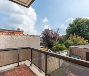 Gunstig gelegen 2 slpk appartement met garage te Turnhout - Photo 4