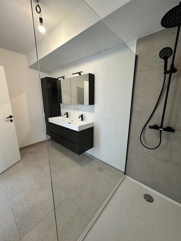 Appartement te huur - Photo 2