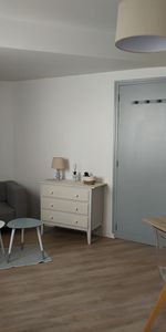Location Appartement 1 pièce 21m² - Photo 4