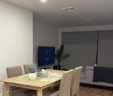 Keilor East - Photo 2