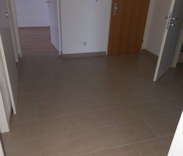 geräumige 3-Raum Wohnung in guter Lage - Photo 2