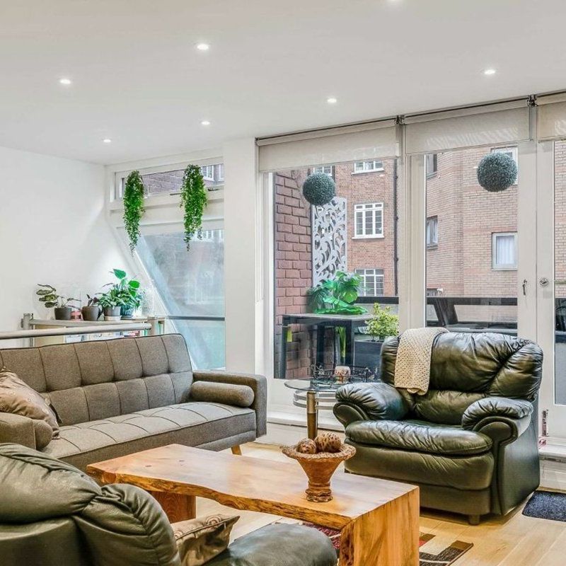 St. James's Terrace Mews, St. John's Wood, NW8 - Photo 1