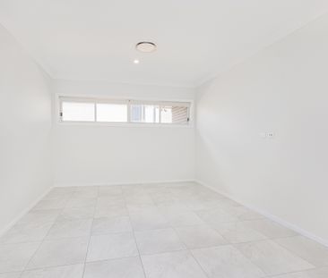 3 Garrison Way, Chisholm NSW 2322 - House For Rent | Domain - Photo 4