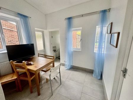 **£135pppw** 117 Western Boulevard , Nottingham, NG8, Property for rent - Photo 2