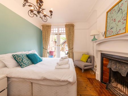 2 bedroom apartment to rent - Photo 5