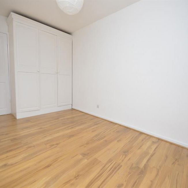 1 Bedroom Apartment To Let - Photo 1
