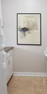 The Carlton Apartments - Photo 4