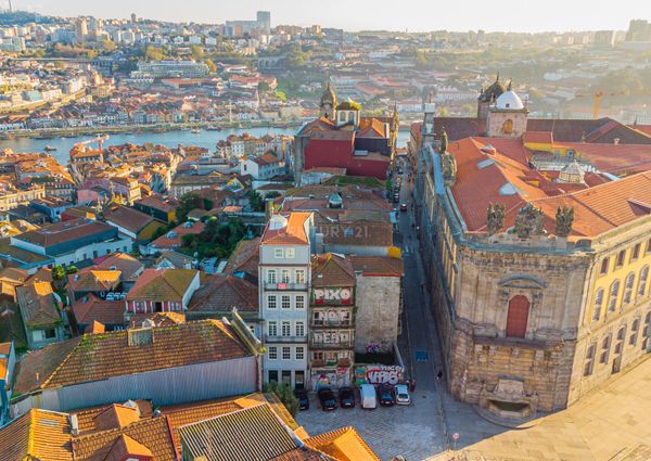 T1 Mobilado e Equipado no Coração do Porto