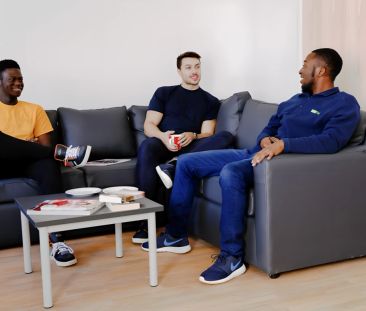 Enhanced En-Suite - Photo 1