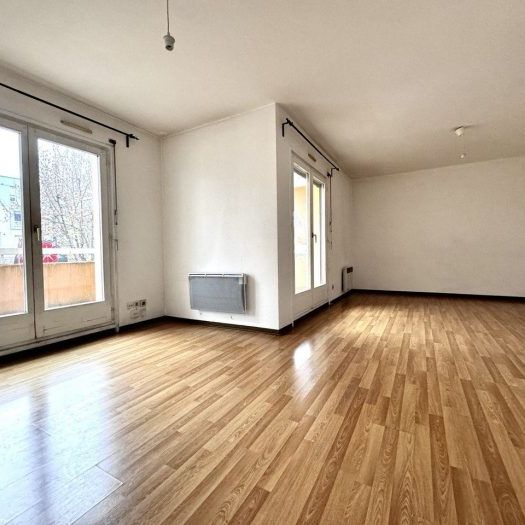 Appartement à louer, 4 pièces - Strasbourg 67200 - Photo 1