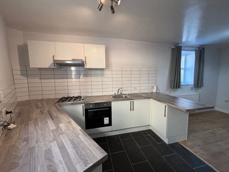 8 George Street, Llandeilo, Carmarthenshire. - Photo 4