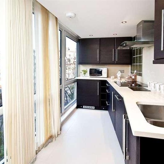 St. Johns Wood Park, St Johns Wood, London, NW8 - Photo 1