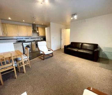 Thackhall Street, Coventry - - Photo 2