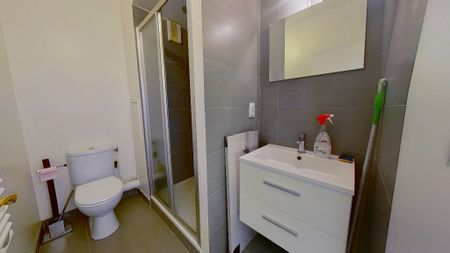 COURBEVOIE FBG DE L ARCHE - STUDIO meublé de 22.63 m² - Photo 5