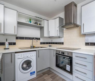 1 bedroom flat to rent - Photo 5