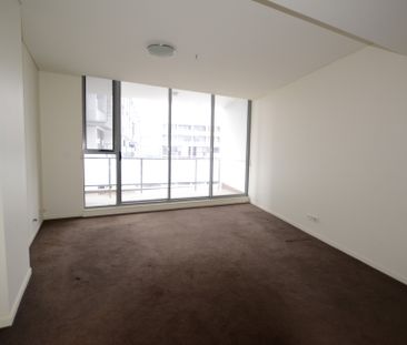 615/5 O'Dea Avenue, Zetland - Photo 3