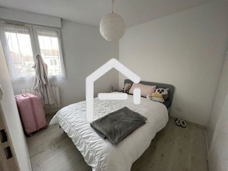 A louer : appartement 2 pièces 42 m² au Minimes avec PARKING ET TERRASSE - Photo 5