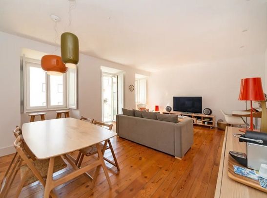 Calçada Engenheiro Miguel Pais, Lisbon, Lisbon 1200-257 - Photo 1