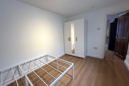 Court Road - Photo 3