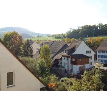 "Grosszügige 4.5-Zimmer-Maisonettewohnung in Diegten" - Photo 2