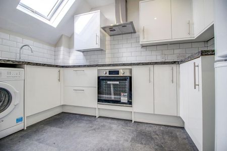 1 bedroom apartment to rent - Photo 3