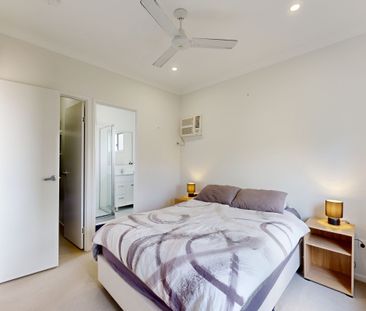 Enjoy Modern Living in Mount Louisa! - Photo 4