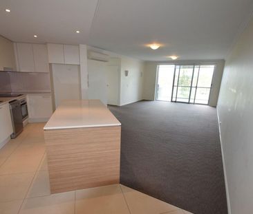 29/1 Lakefront Crescent, 4227, Varsity Lakes Qld - Photo 1