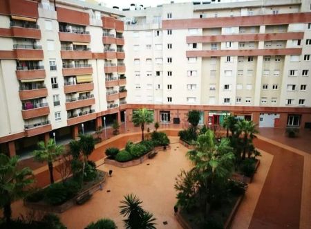 Alquiler de piso en Avenida Capitán Ontañón, 18 - Photo 5