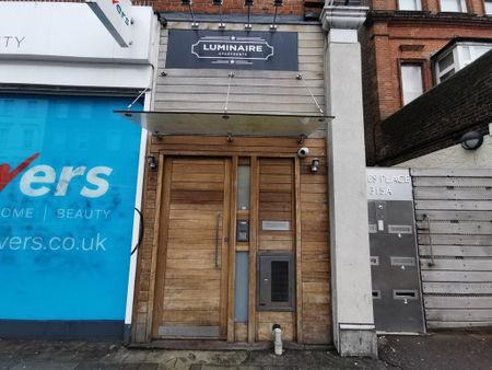 Studio to rent - Photo 4