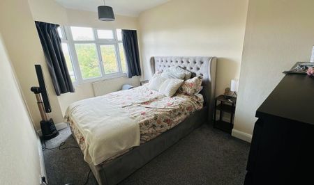 3 bedroom semi-detached house to rent - Photo 3