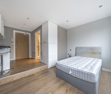 Mercia Grove, London, SE13 - Photo 4