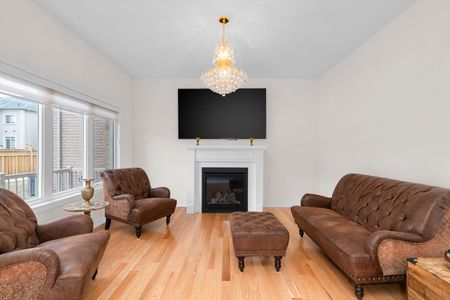 For Lease - 34 Valleo Street, Georgina, Ontario - Photo 5