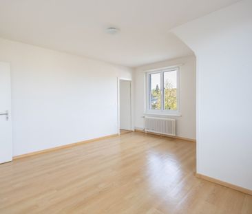 Grosszügige Dachwohnung in Wallisellen - Photo 4