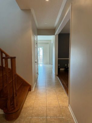 Detached Home For Lease | W9237250 - Photo 1