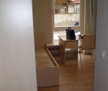 Studenten aufgepasst! Möbliertes Studenten 1-Zimmer-Dachgeschoss-Ap... - Foto 2