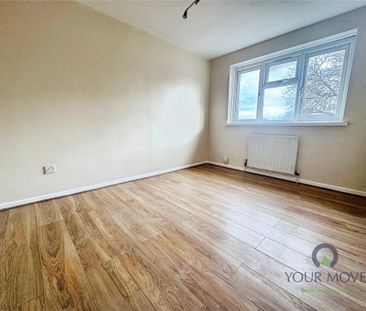 4 bedroom semi-detached house to rent - Photo 3