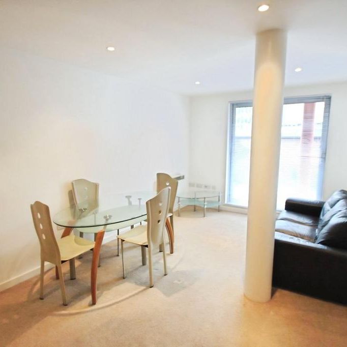 1 bedroom flat to rent - Photo 1