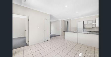 3 bedder family home is available now for rent - Photo 3